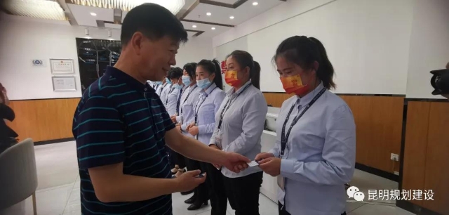 一店一碼、一人一碼，昆明房產(chǎn)中介實(shí)名“掛牌上崗”！