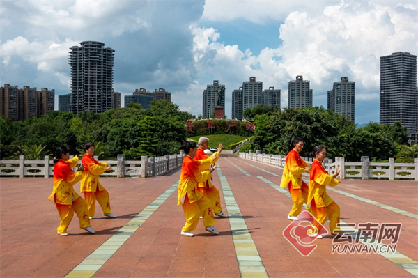 00304161420_823b7a74