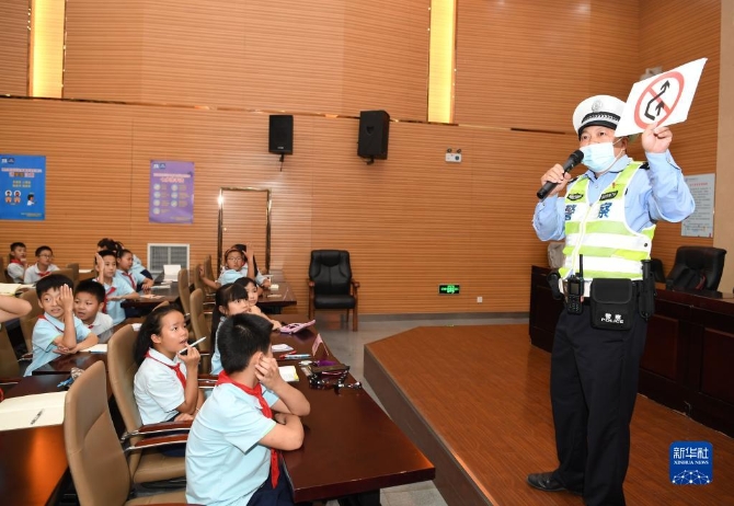 f44d305ea0c822aa388406