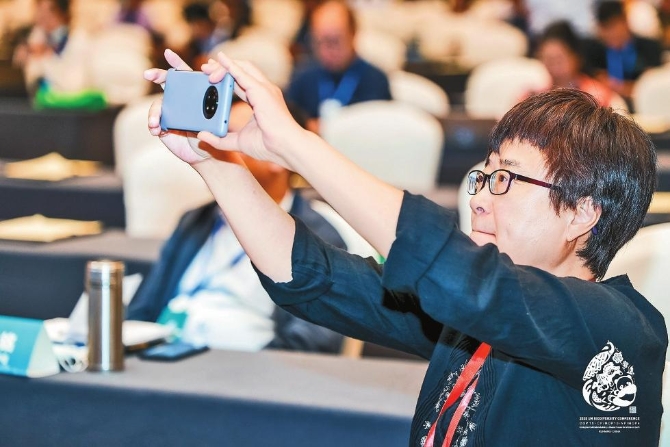 def743bd-6c15-42f1-805d-bdee6d132b93.jpg def743bd-6c15-42f1-805d-bdee6d132b93.jpg