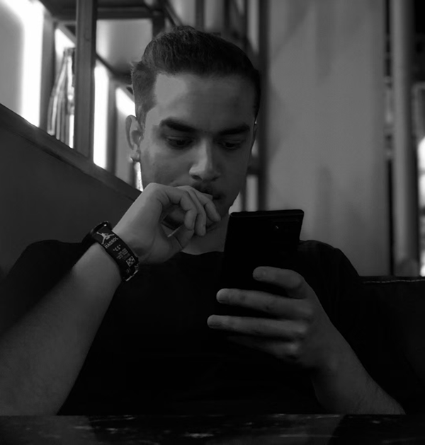 2 來自尼泊爾的希德認(rèn)為只有經(jīng)濟(jì)與環(huán)境“兩手抓”，我們才能有更好的家園。供圖