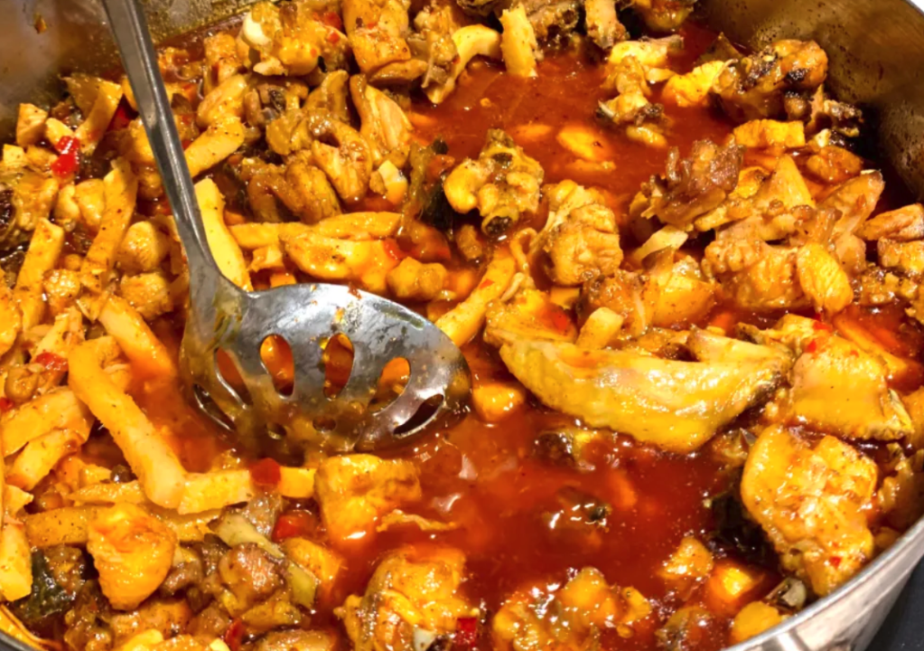 讀書鋪酸筍雞  .png