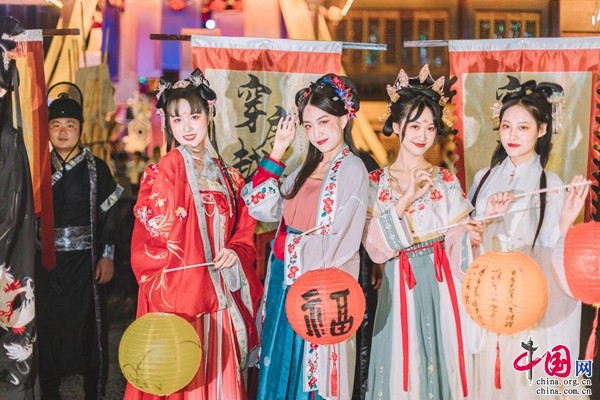 f44d30758ab0230025042b