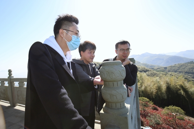 229359_75e59902-0bca-4c61-a410-727a42a151da