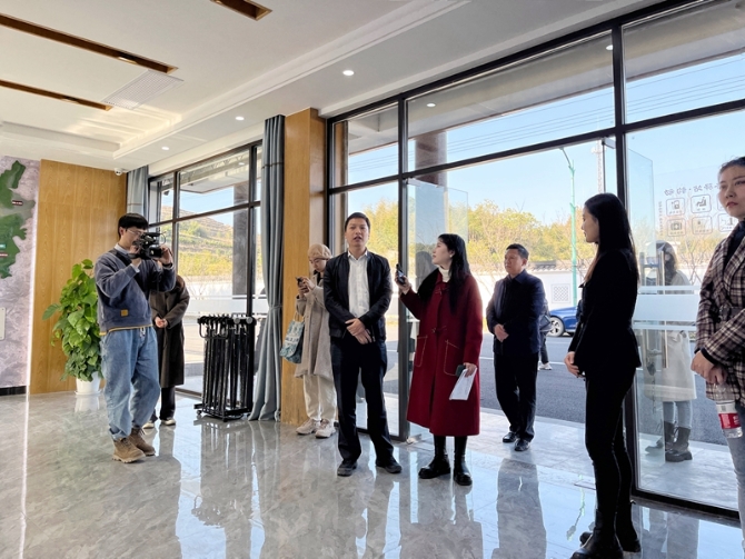 229363_adf681d7-92c7-4b8a-afda-009d627c4559 (1) 229363_adf681d7-92c7-4b8a-afda-009d627c4559 (1)