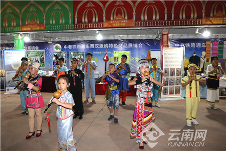 00304318623_4c6977ef 00304318623_4c6977ef