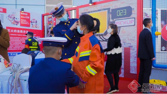 00304320587_6a165695 00304320587_6a165695