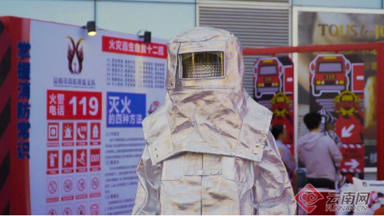 00304320584_f685f2bd 00304320584_f685f2bd