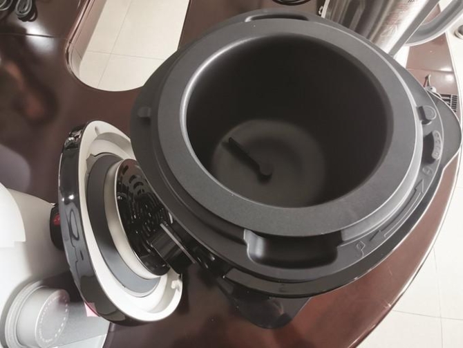 612646fea1184ef39fd8855e378c27e8