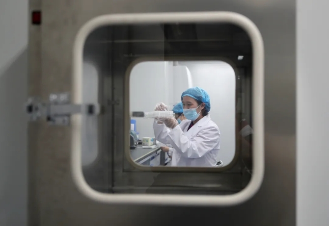 640.webp (1) 640.webp (1)