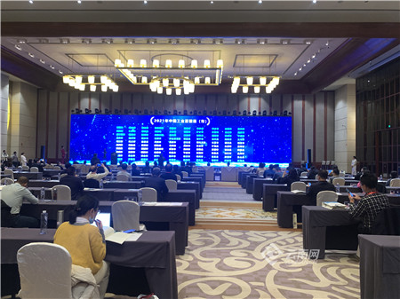 00304349468_b7d32fe0 00304349468_b7d32fe0