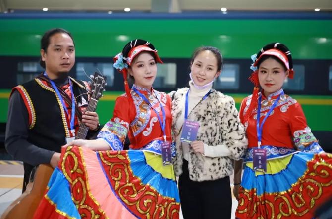 640.webp (6) 640.webp (6)