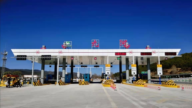 大麗高速公路九河互通式立交通車運營（供圖）