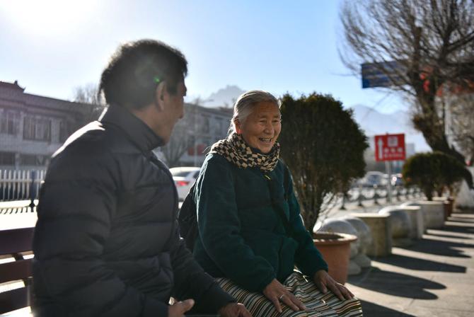 d3728a7a1b7b4466ba63419da674824b