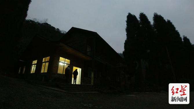 點擊查看高清原圖 點擊查看高清原圖