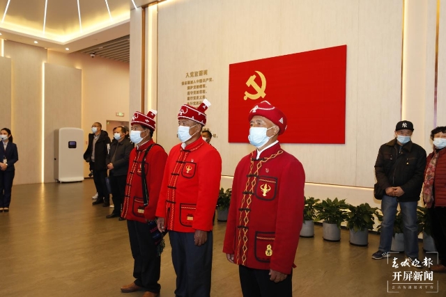 滄源縣邊境村老支書代表赴上海參觀學(xué)習(xí)