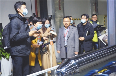 res01_attpic_brief res01_attpic_brief