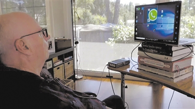 ALS患者首次通過(guò)腦機(jī)接口發(fā)推