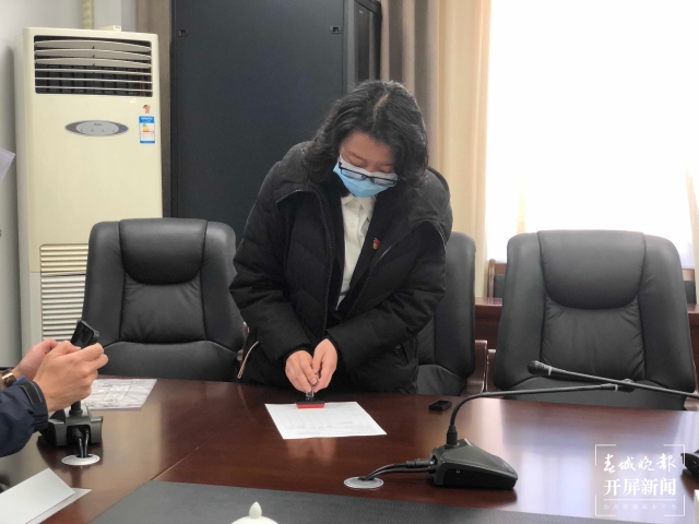 76.8萬美元錫錠出口日本！云錫簽發(fā)RCEP云南首單 趙丹青 攝