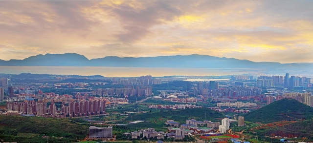 疏通19條“毛細(xì)血管”，新增3000個(gè)停車泊位！這些都是呈貢區(qū)政府給群眾的承諾（供圖）