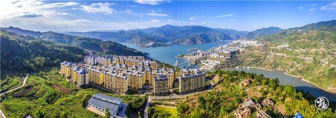 昭通綏江兆佳壩易地扶貧搬遷 柴峻峰 攝.jpg