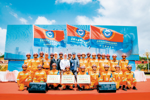 2021年5月，昆明市組織3支應(yīng)急救援隊伍參加COP15應(yīng)急救援技能競賽。供圖