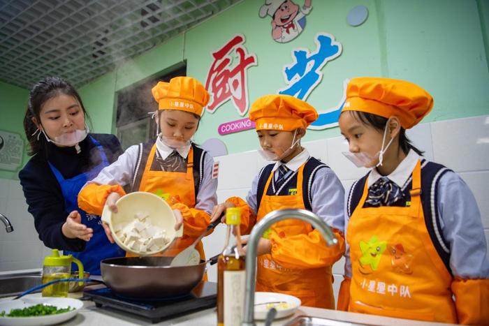 00d86176ee2a235305fe31 00d86176ee2a235305fe31