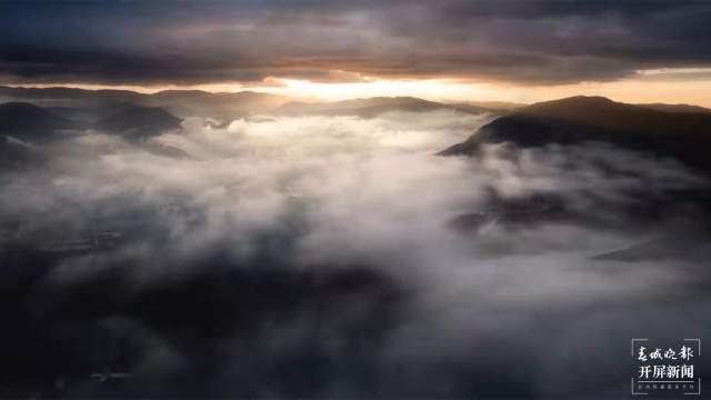 轎子雪山(開屏新聞?dòng)浾咄跤詈猓? style=