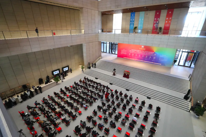 20220207b054d96807e34624a0a269c52efb177b_tupian3