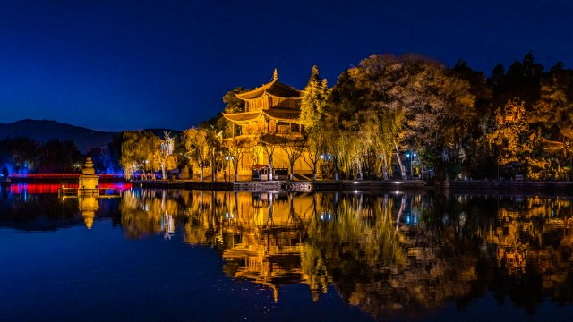昆明市大觀公園萬條燈謎鬧元宵(昆明市大觀公園 供圖)