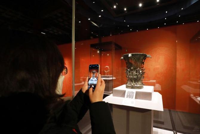 何以中國？中外記者在這里找到答案