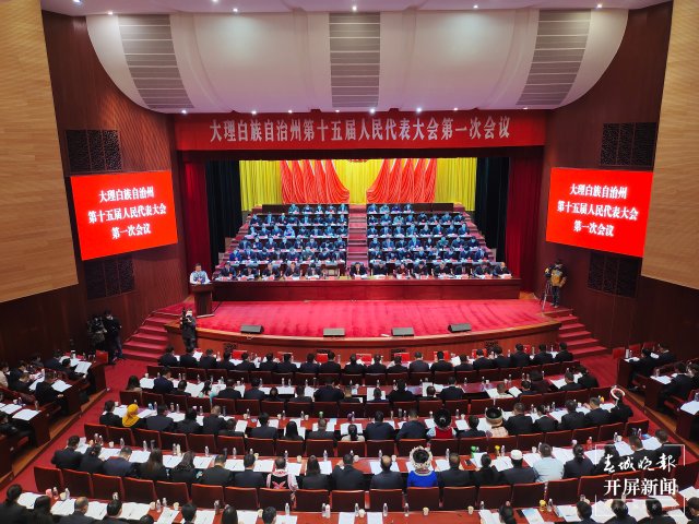 大理今年將推進鶴劍蘭等6個高速公路在建項目，力爭開工4條高速公路（劉文波 攝）