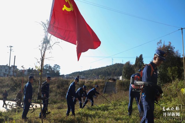 學雷鋒日｜石林森林消防深入開展“學雷鋒，憶初心”活動
