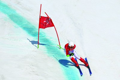 中國代表團(tuán)獎(jiǎng)牌總數(shù)達(dá)16枚 中國代表團(tuán)獎(jiǎng)牌總數(shù)達(dá)16枚