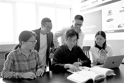 jyl03101_b jyl03101_b