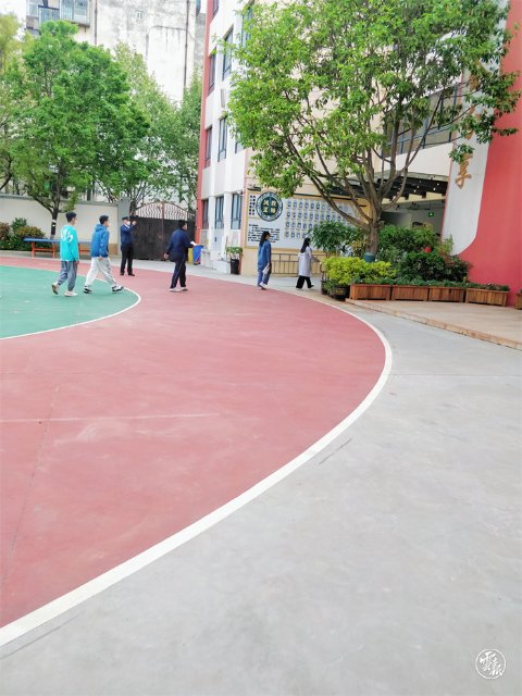 暖心！昆明封控區(qū)和管控區(qū)內(nèi)28名考生順利完成高考英語聽力考試