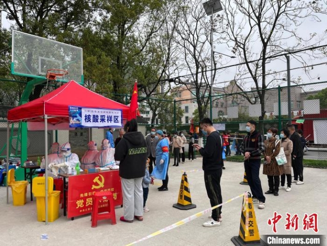 南昌抗疫“進行時”：每個人都是“戰(zhàn)士”，做自己力所能及的事