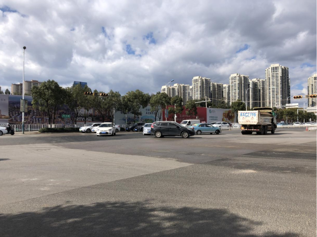 昆明綠蔭大道與前興路交叉口優(yōu)化調(diào)整