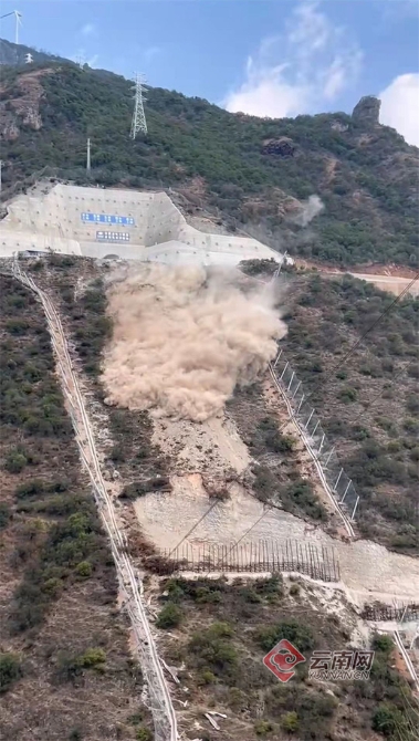 00304580679_3c16e1c2 00304580679_3c16e1c2