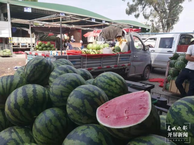 市民直呼：當個“吃瓜群眾”，真的好難 (5).jpg