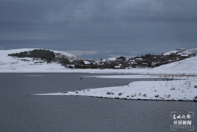 昭通下雪（開屏新聞記者 申時勛 通訊員 王遠(yuǎn)劍 馬宏 陳婷 蒙秀順 鄧代林 攝）