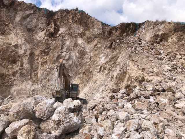 云南省自然資源廳公開(kāi)掛牌督辦9起典型違法案件（云南省自然資源廳 供圖）