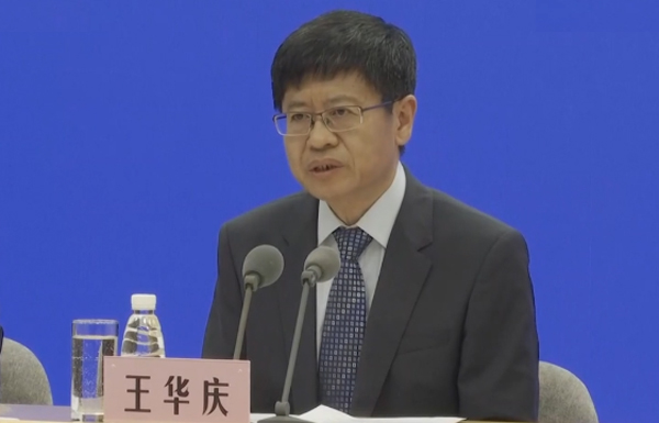 中疾控專家：接種新冠疫苗獲益要大大高于風(fēng)險