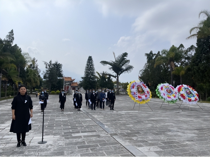 網(wǎng)絡(luò)中國(guó)節(jié)·清明 | 緬懷先烈 展望未來 弘揚(yáng)中國(guó)傳統(tǒng)文化