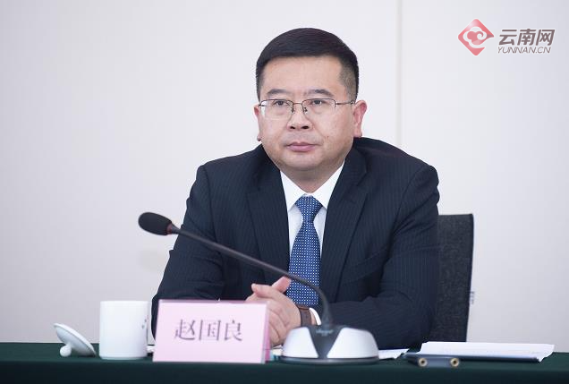 00304612809_7a65152b