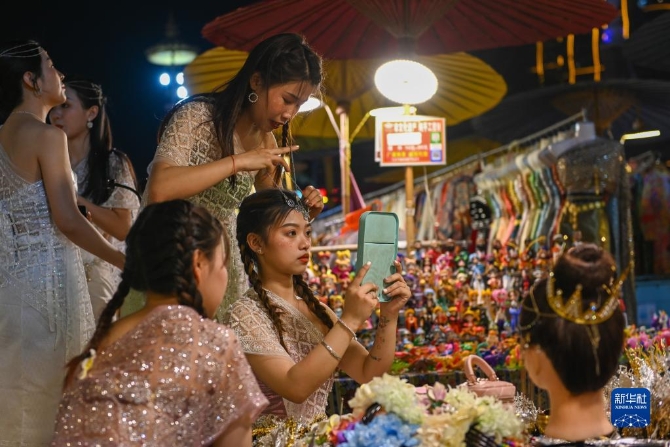 1310551074_16495556467151n 1310551074_16495556467151n