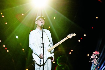 春至花開日 民歌正當時 春至花開日 民歌正當時