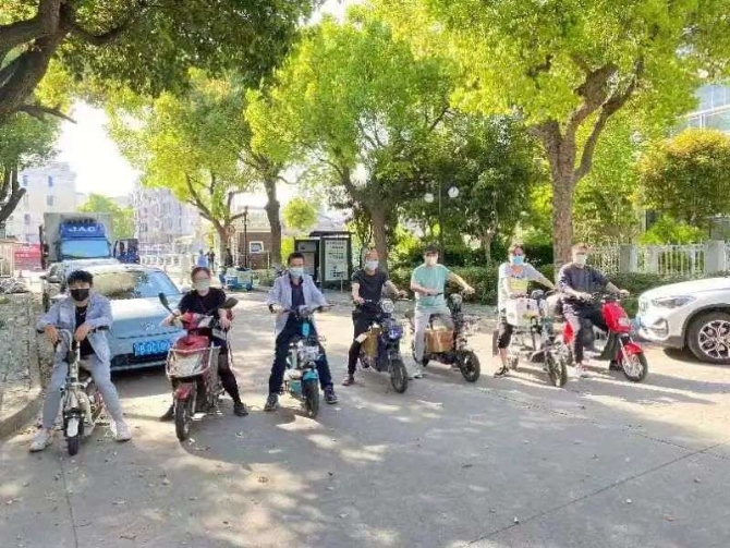 C:\Users\10520\Documents\WeChat Files\nana779919\FileStorage\Temp\37f00523502e2bd0615535860cbac50e.jpg