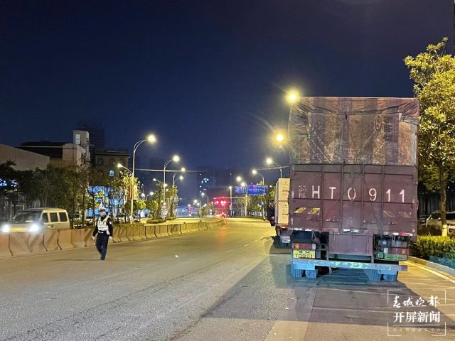 注意！五一期間，外來貨運車輛可在呈貢這3個核酸采集點采樣檢測（開屏新聞記者 孫琴霞 通訊員 孫思琪 馬鴻超 攝）