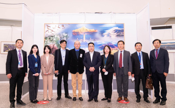 云南圖片展亮相聯(lián)合國(guó)城大廳！國(guó)際組織官員：云南給我留下了美好記憶